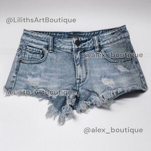 Kendall & Kylie Short Jeans(A064)-Size 25 for Women